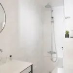 bathroom of the family room at Malte Hotel