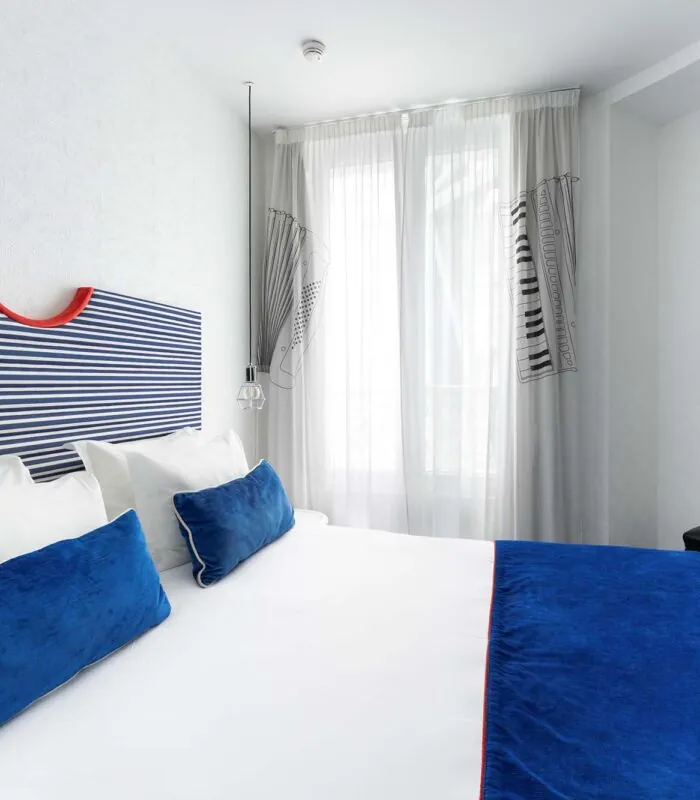 La chambre standard pour une personne est parfaite pour les voyageurs solo ou les déplacements professionnels.