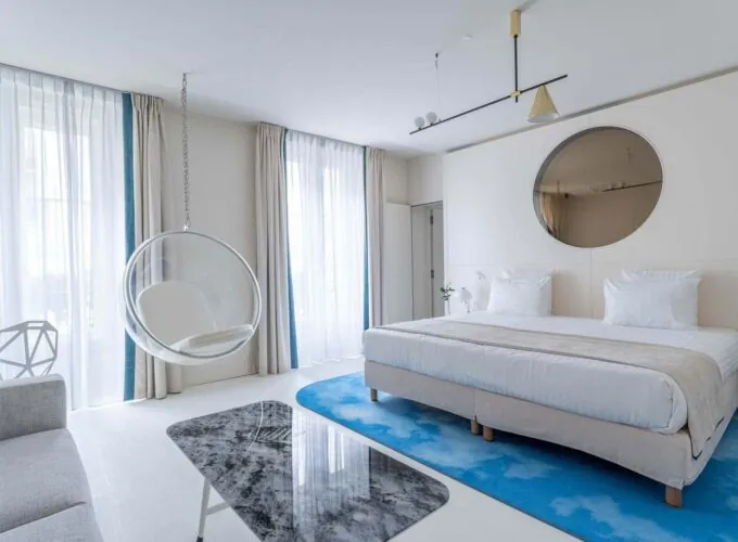 Vue d’ensemble de la chambre Supérieure Communicante Haigneré à l’hôtel Astra Opéra