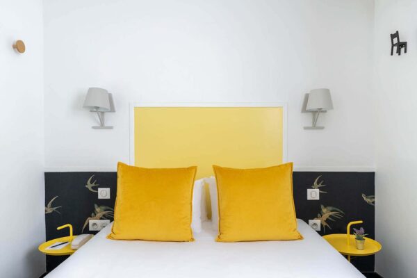 Chambre communicante à l’hôtel George 3 étoiles du groupe Astotel à Paris, idéale pour les familles ou les groupes