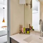 Salle de bain de la Chambre Twin à l’hôtel Joke