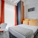 Vue de la chambre Single à l’hôtel Joyce, 9ᵉ arrondissement