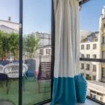 Vue depuis une Chambre Double Privilège avec balcon à l’Hôtel 123 Sébastopol