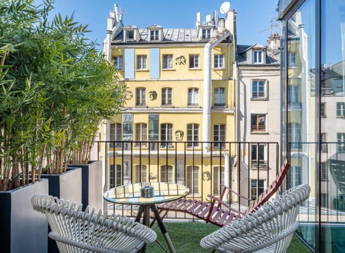 Balcon extérieur d’une Chambre Double Privilège à l’Hôtel 123 Sébastopol