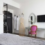 Écran de télévision dans une Chambre Twin de l’Hôtel 123 Sébastopol à Paris