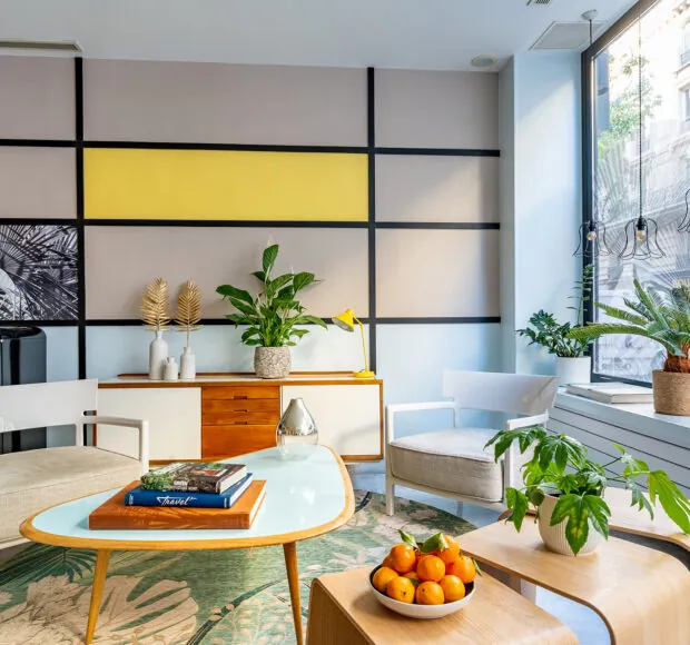 View of the lobby of the Palm hotel , a space where originality blends with comfort, offering a unique and pleasant experience