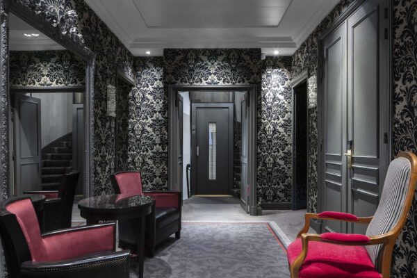 Vue des couloirs de l’hôtel Regent’s Garden