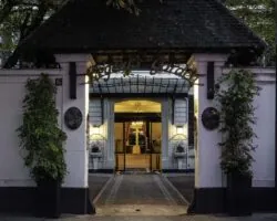 Vue extérieure de la façade de l’hôtel 4 étoiles Regent’s Garden du groupe Astotel à Paris, 17e arrondissement