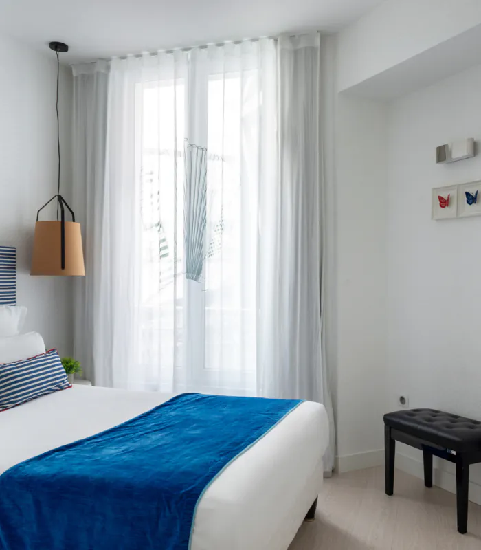 La chambre standard pour une personne est parfaite pour les voyageurs solo ou les déplacements professionnels.