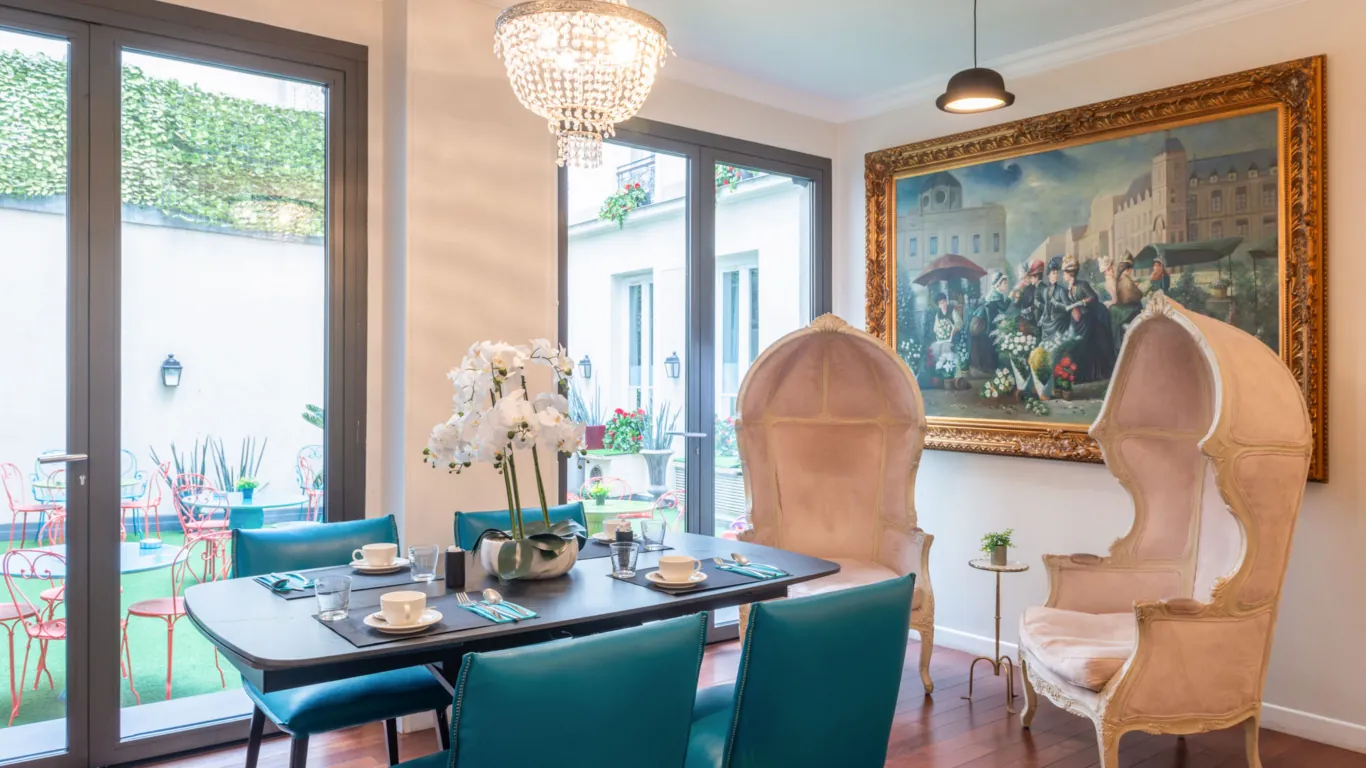 The Malte's breakfast room is a welcoming space where guests can enjoy a delicious buffet with a wide choice