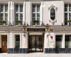 Exterior view of the façade of the 4-star Malte Hotel by the Astotel group in Paris, 2nd arrondissement