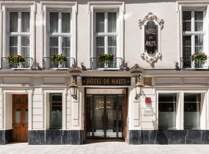 Exterior view of the façade of the 4-star Malte Hotel by the Astotel group in Paris, 2nd arrondissement